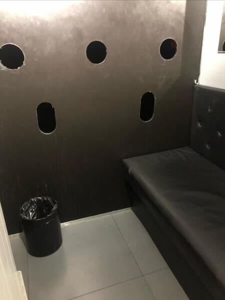 Glory hole